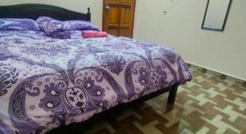 Oyo 90577 Safi Homestay กัวลาตรังกานู ภายนอก รูปภาพ